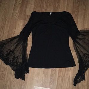 Ladies Cotton V Neck Top W/Sheer Lace Drop Sleeve